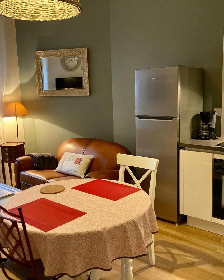 La Maison Virginie 1 A 2 Pers Charmant Hyper Centre- Cour- Parking- Linge- Fibre- Proximite Lac Canal Piscine Montargis Eksteriør bilde